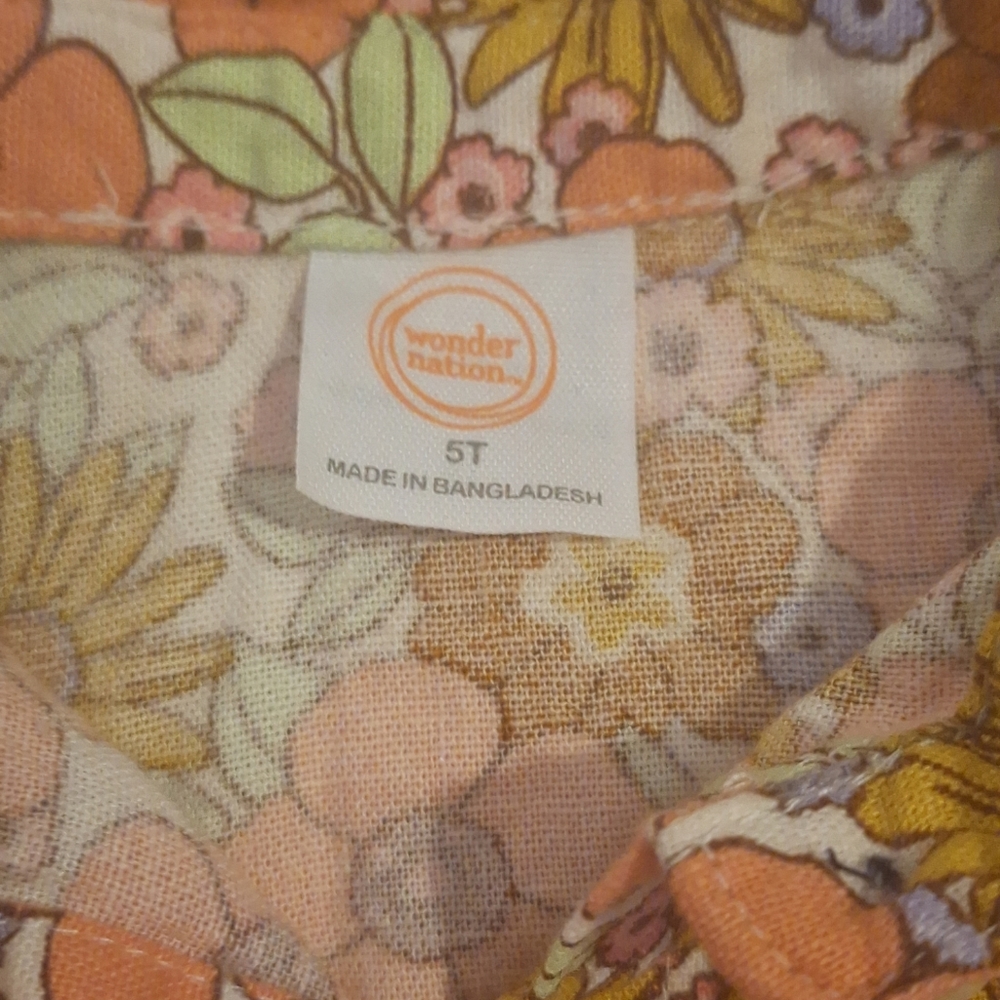 Toddler Girls’ Elevated Shirt and Shorts Set from Wonder Nation NWT 5T - Picture 2 of 8
